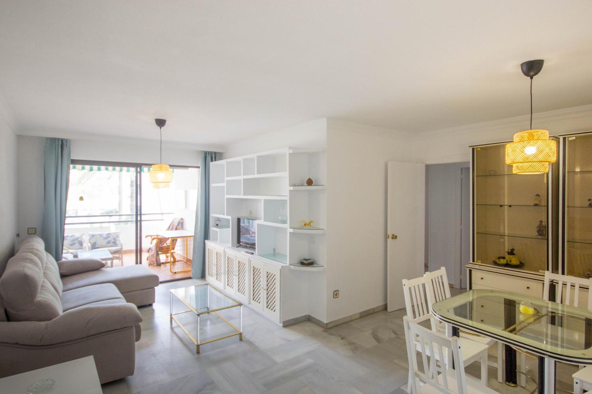 Carihuela Playa 1d By Ivi Real Estate Apartamento Torremolinos
